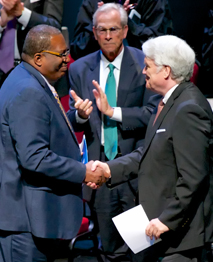 Sen. Royce West (left) shaking hands with Chief Justice Nathan Hecht. UNT System Chancellor F. Lee Jackson in middle. Photo courtesy of Scott Peek Photography